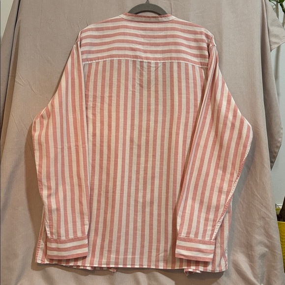 Pink and White Button-Up Shirt - Picture 5 of 5